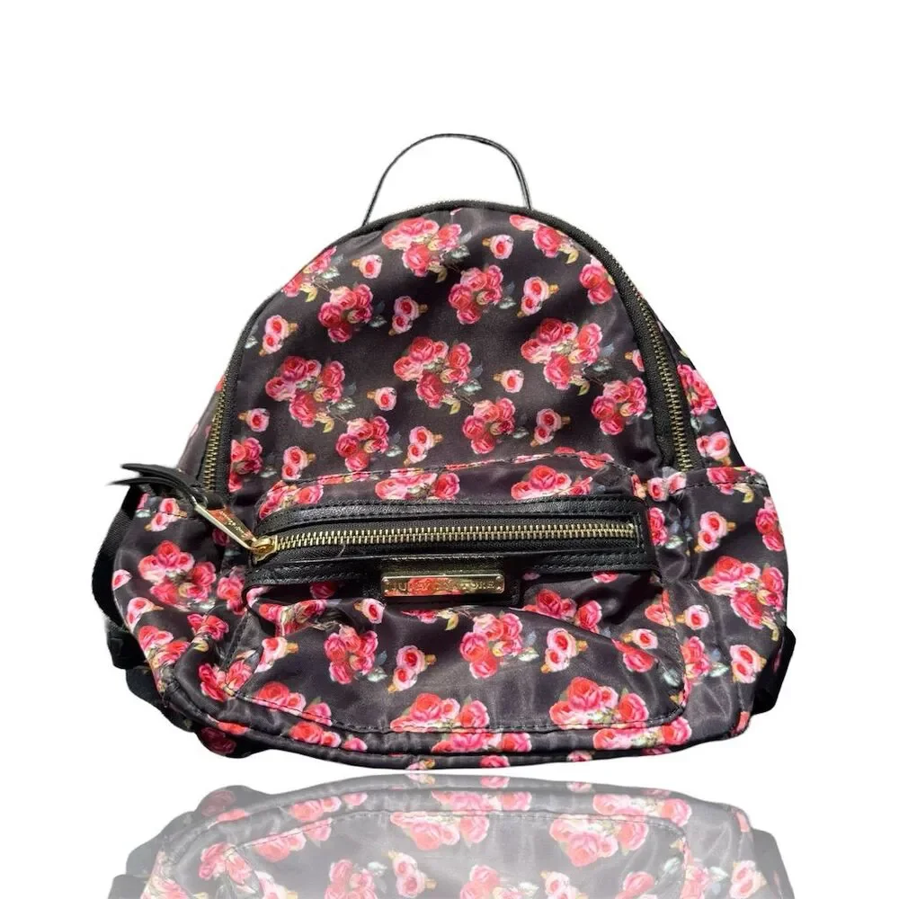 Juicy Couture discover charm